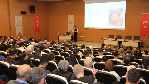 Erzurum'da "Stresle Başa Çıkma ve Sağlık" Konferansı Düzenlendi